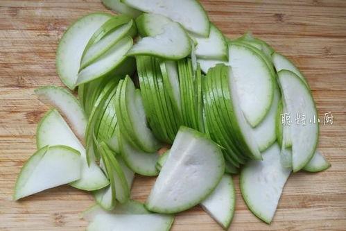 吃瓜教室桌子,揭秘桌子的秘密与趣味