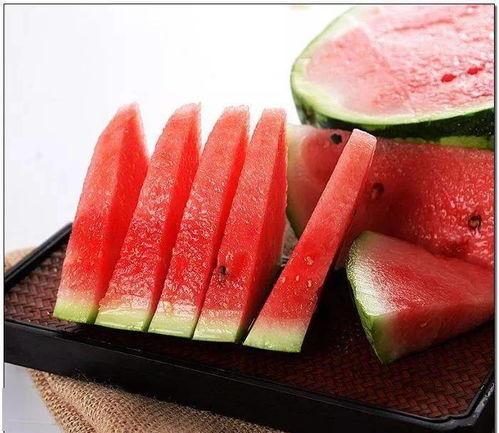 西安吃瓜女,揭秘街头美食背后的故事