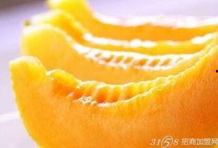 中秋吃哈密瓜,甜蜜哈密瓜共享时光